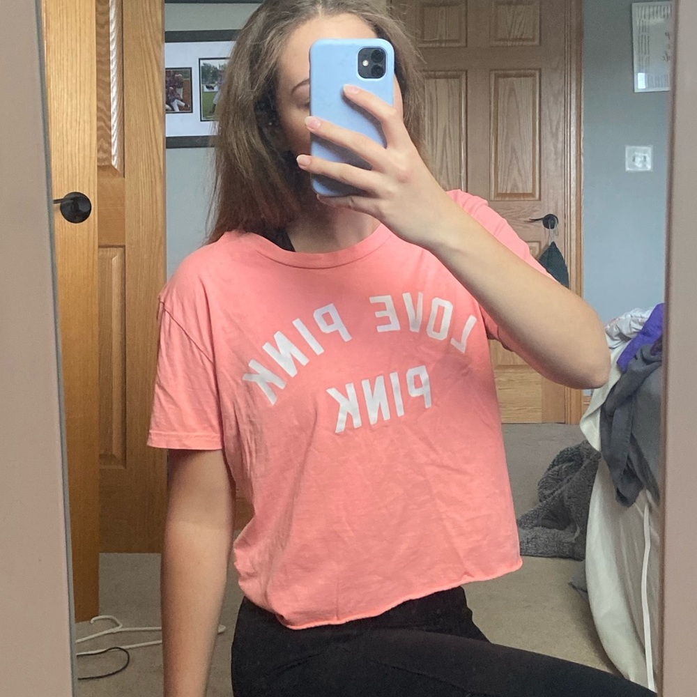 Victoria’s Secret Pink Top (Love Pink Pink)
